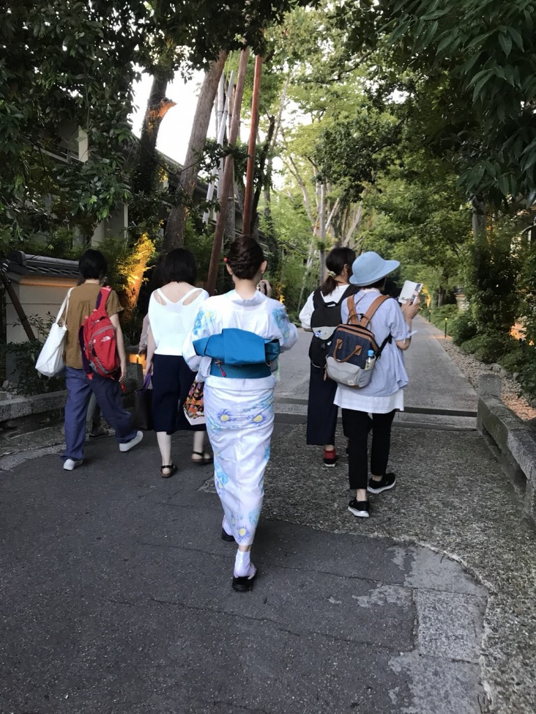 下鴨神社 糺の森の光の祭 長蛇の列2018年8月25日4