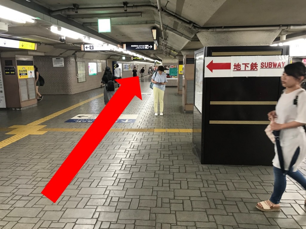 烏丸駅から(新店舗)(1)