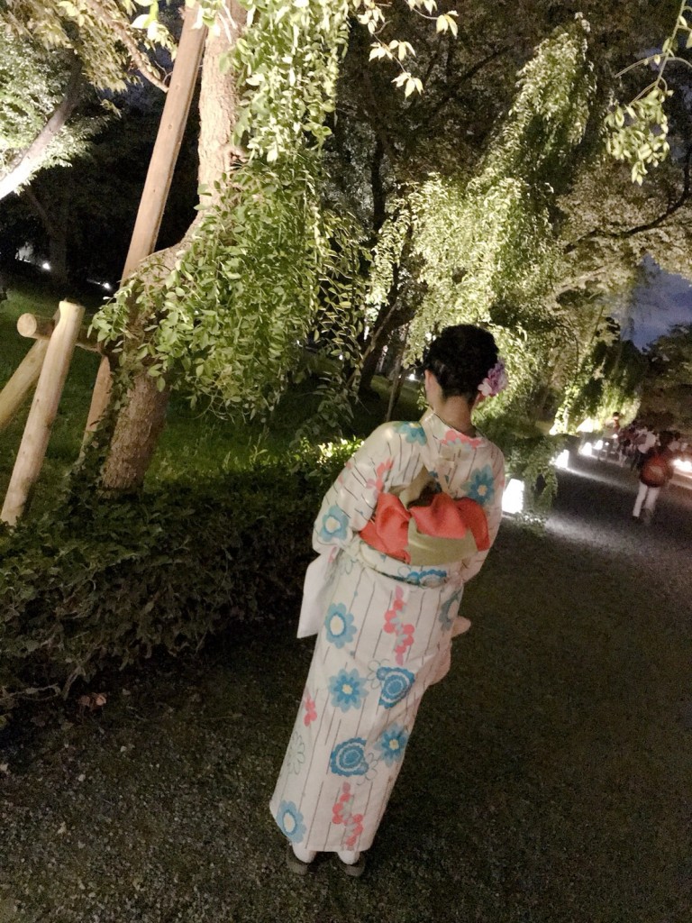 只今、毎日夜遅くまでやってま~す!2018年8月10日10